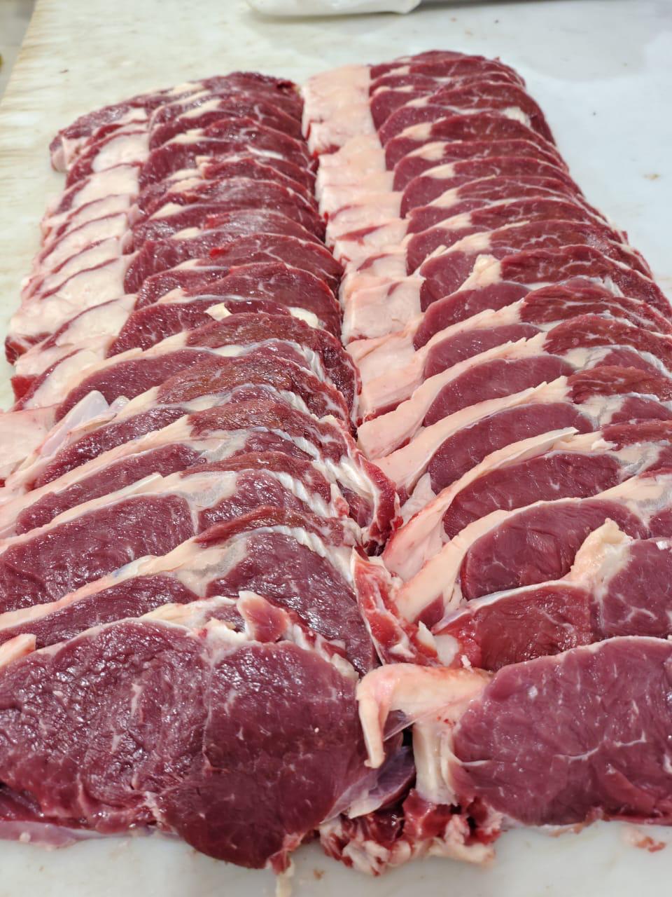 Confinamento de gado do Grupo São Sebastião leva carne de qualidade aos supermercados da região